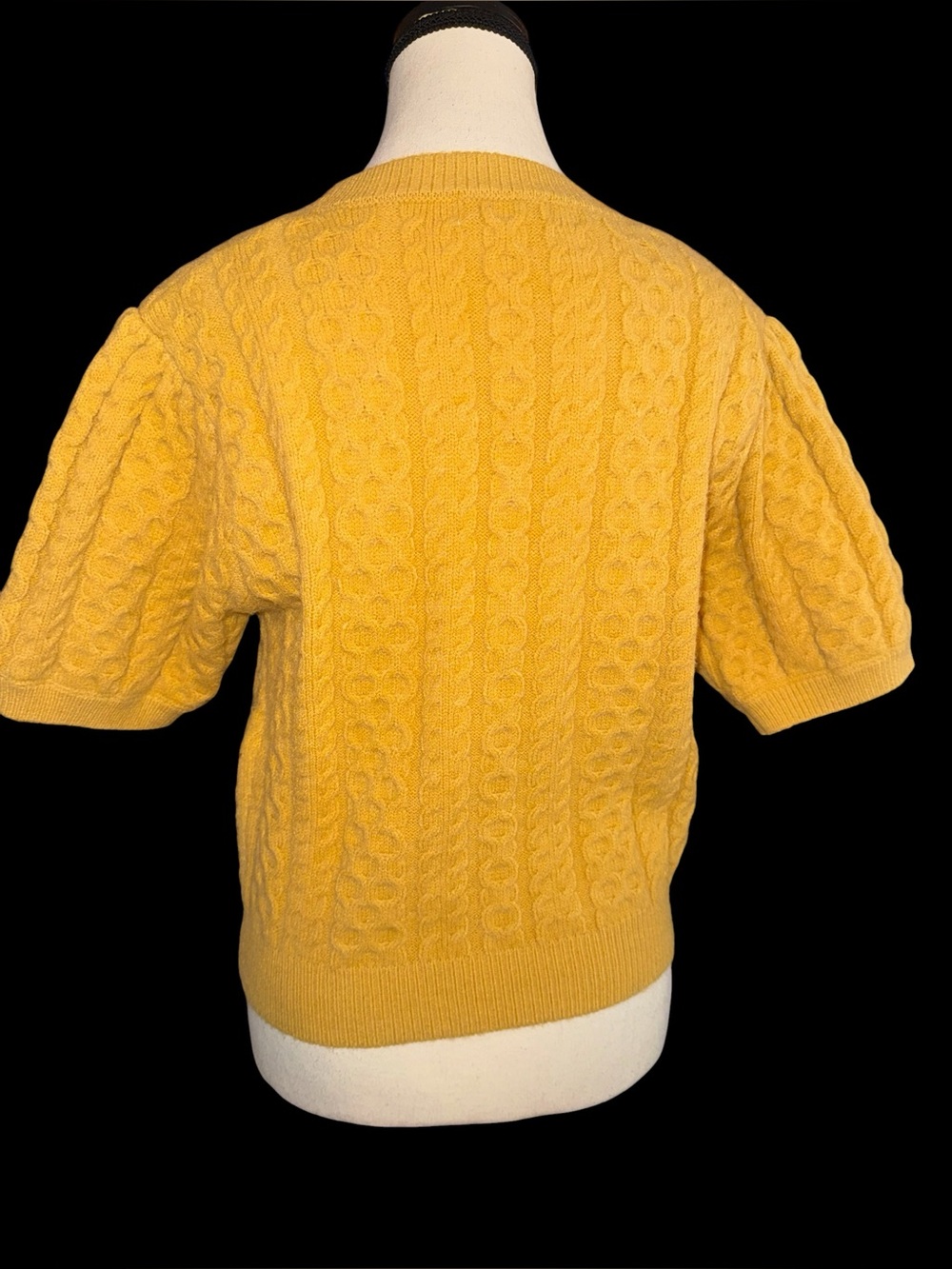 MABLE Cropped Cable Puff Short-Sleeve Sweater - Picture 5 of 8